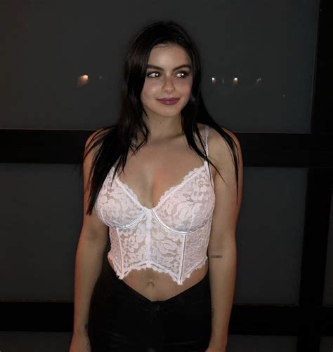Ariel Winter Looks Better Than Ever Tbh Famous Nipple