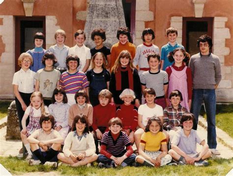 Photo De Classe Cm1 De 1980 Ecole Primaire Copains Davant