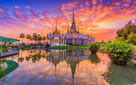 Wat None Kum In Nakhon Ratchasima Province Thailand Thai Castle At