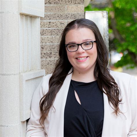 Jessica Fowler, Killingly, CT Real Estate Associate - RE/MAX Bell Park