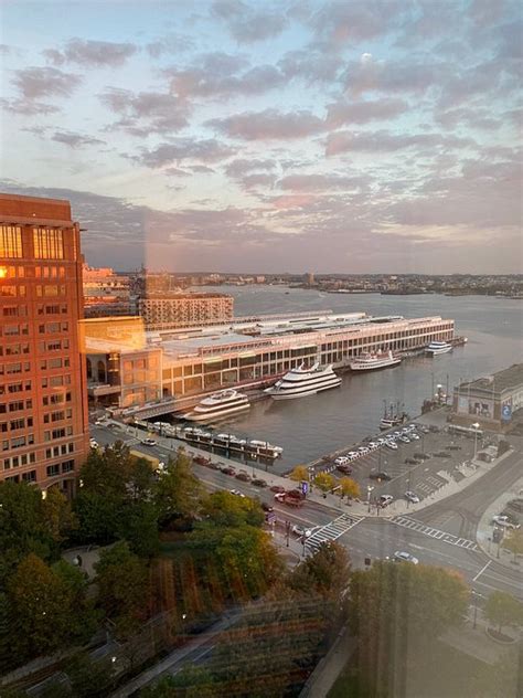 Renaissance Boston Waterfront Hotel Updated 2022 Prices And Reviews Ma