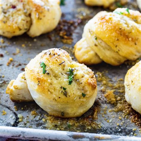 Easy Garlic Knots Spicy Southern Kitchen