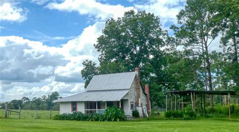 Forgotten Georgia Farm House In Kville