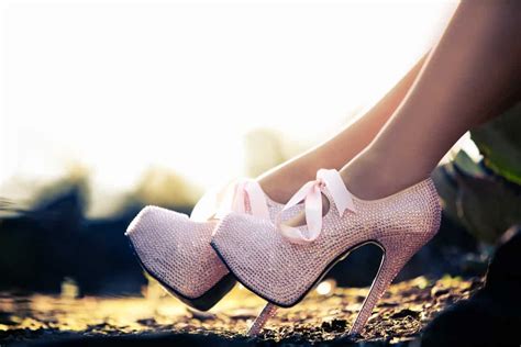 Reasons To Wear High Heels Threadcurve