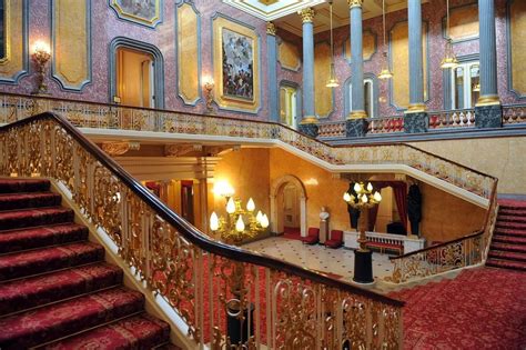 The Most Beautiful Interior Pictures Of Buckingham Palace London