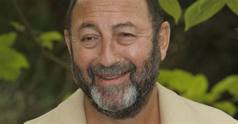Cezar najlepszy aktor drugoplanowy za film nie martw się o mnie w roku 2007. Kad Merad du film Un triomphe - Photocall - Festival du film Francophone d'Angoulême 2020 le 30 ...