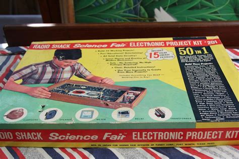 1967 Vintage Toy Radio Shack Science Fair Electronic Project Kit Made