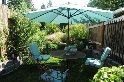 Here, the editors of this old house share their favorite ideas. DIY Patio Umbrella Stand: 4 Suggestions