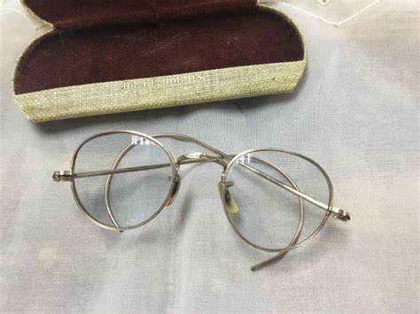 vintage ful vue 1 10 12k gold filled wire rim eyeglasses nice etching with case ebay