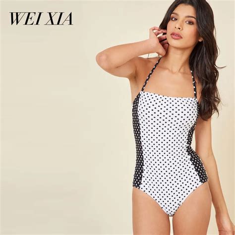 Weixia 2018 New Arrival Hot Sell One Piece Swimsuit 17294 Super Sexy Bathing Suits Swimsuit Push