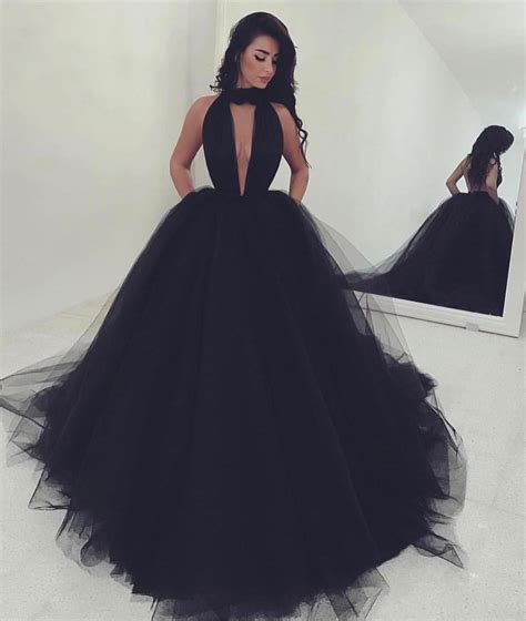 Vestidos De Color Negro Que Vas A Querer Usar En Tus Xv