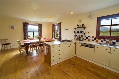 This is usually the largest item in the room, the biggest financial investment, and will guide the style of. 29 Contemporary Open-Plan Dining Room Ideas - Interior ...