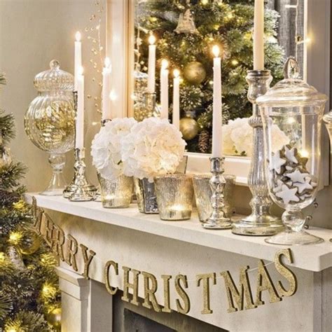 43 Ways to Decorate Fireplace for Christmas ~ GODIYGO.COM