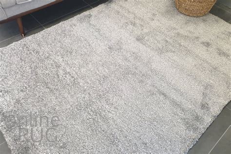 Find quality & plush rugs exclusively from pottery barn teen®. Thibet Light Grey Plush Rug - The Online Rug Store