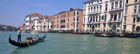 Venice The Most Romantic Looking City With Beautiful Spots All Around