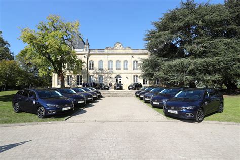 Fc girondins de bordeaux, le haillan. Fiat Tipo, partenaire officiel des Girondins de Bordeaux ...