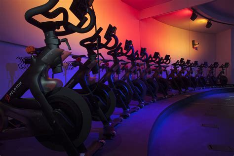 Cycling Theres Nothing Like The Peloton Experience Cycling Studio