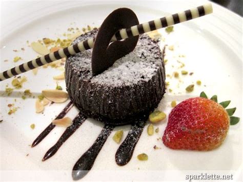 Fine dining etiquette when deciphering your cutlery. Fine Dining Plated Desserts | Singapore Flyer Sky Dining ...