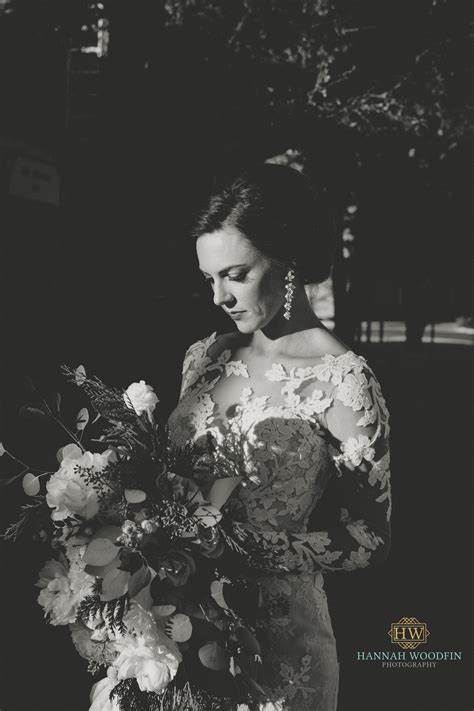 Maybe you would like to learn more about one of these? Hannah Woodfin Photography / Wedding / Lubbock, TX | Wedding photography, Wedding photographers ...