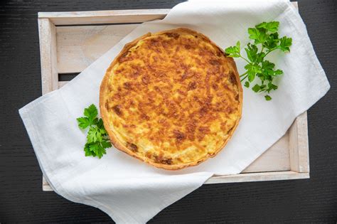 Caramelised Onion Quiche Rouba Shahin Middle Eastern Cooking