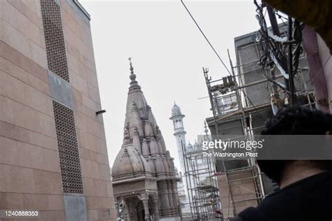 Kashi Vishwanath Temple Photos And Premium High Res Pictures Getty Images