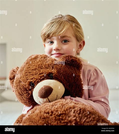 Girl Holding Big Teddy Bear Hi Res Stock Photography And Images Alamy