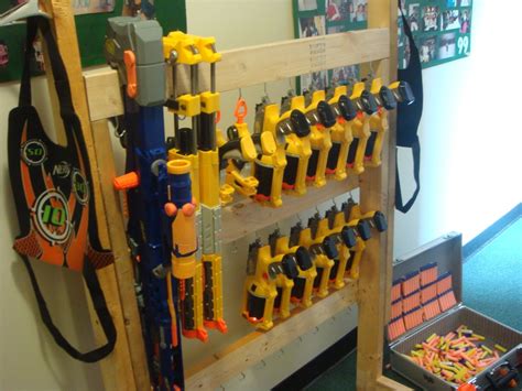 A whole wall devoted to nerf guns. Pin on Boy rooms