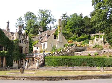 An early eighteenth century manor house set in 69 acres. Manor Hotel Castle Combe