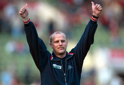 Trainer und verein hätten einen auflösungsvertrag unterzeichnet, hieß es in einer mitteilung des vereins. Thomas Schaaf: Von Bremen nach Frankfurt - DER SPIEGEL