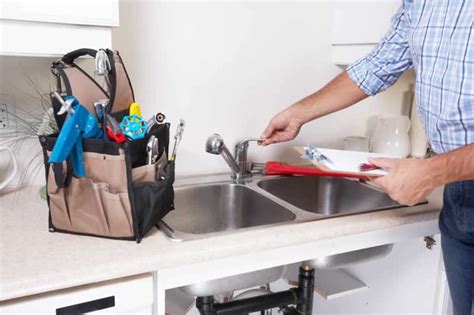 Difference Between Routine And Emergency Plumbing Services Handyman Tips