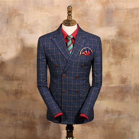 As to whether the db style suits certain body shapes over others, crompton demurs: Royal Blue Mens Slim Fit Double Breasted Suit Plaid Yellow ...