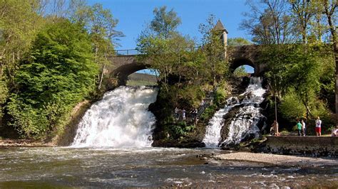 L'app houffalize (centrum) est situé à houffalize. Bezienswaardigheden in de Ardennen & Attracties - Ardennen.nl