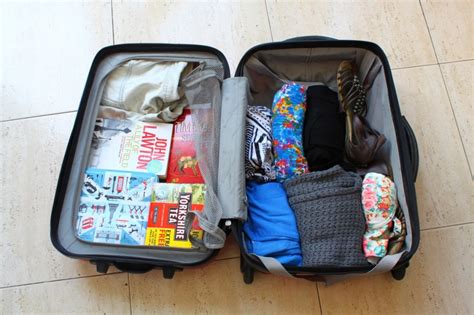 How To Pack A Carry On Bag For A Ryanair Flight Barcelona Blonde