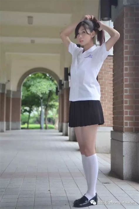 校服誘惑！真是美呆了！2017台灣十大最受歡迎高中校服！ peekme