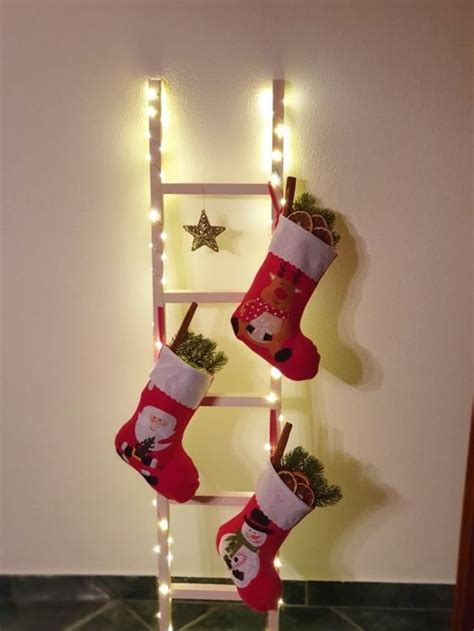 Diy Christmas Ladders Ideas To Turn Your Home Into A Winter Wonderland Christmas Ladder