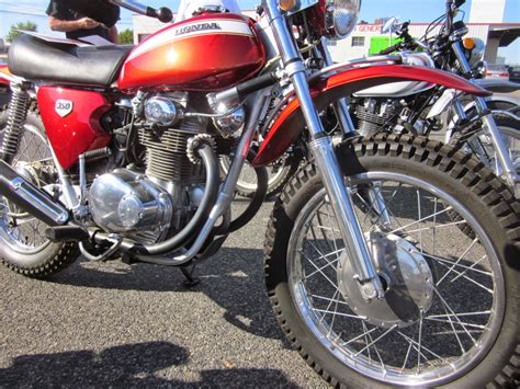 Click here to sell a used 1970 honda cb 350 or advertise any other mc for sale. OldMotoDude: 1970 Honda SL350 for sale at the 2014 Retro ...