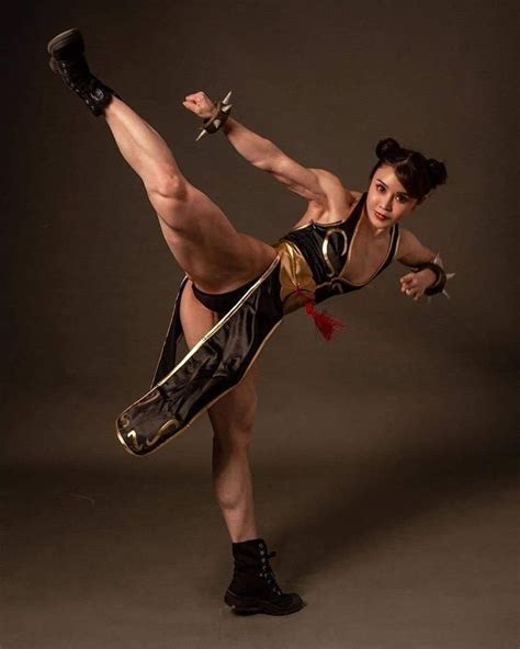 Pin By Victor On Dynamic Pose Reference Combat In Chun Li Fitness Goals For Women