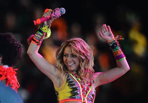 5 Cosas Que No Sabías De La Canción Waka Waka De Shakira La Raza