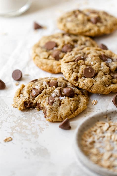 Classic Oatmeal Chocolate Chip Cookies Simply Unbeetable