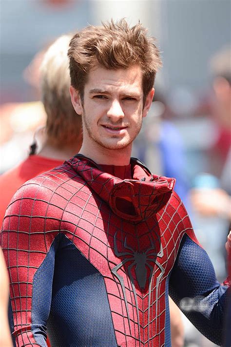 Andrew Garfield On The Amazing Spider Man Set Lindsey Grande Farris Perfect Balance