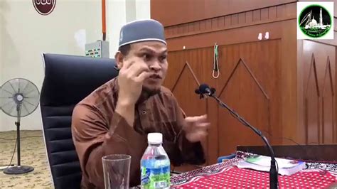 Ustaz abdullah khairi, abdulah khairi, ceramah abullah khairi yang paling terbaik yang dapat kita saksikan secara online mengenai kisah nabi muhamad saat terjadinya perang badar pada zaman dahulu. Ustaz Abdullah Khairi | Ayat Qursi dengan wakaf 9 - YouTube