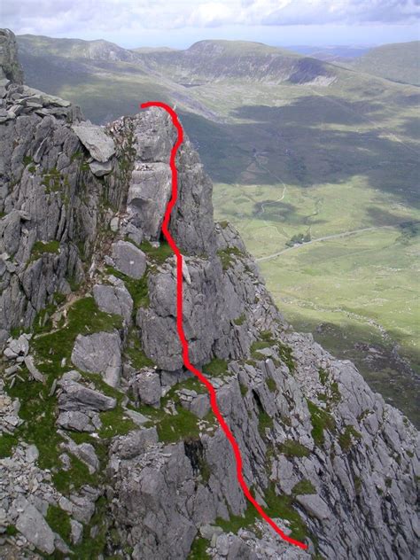 Andy Mountains: Soloing on the East Face of Tryfan & Tryfan Fach