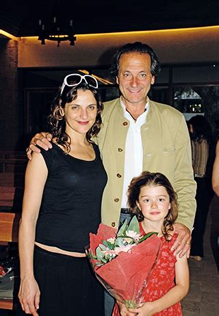 Las hermanas no podrían encontrarse frente a las cámaras. Retro: Conversación vital con Fernando Zegers - Revista ED ...