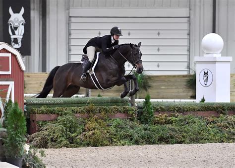 Danielle Grice And High Life Earn Top Honors In The USHJA National Hunter Derby World