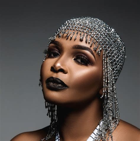 Simphiwe dana — nzima 04:26 simphiwe dana — ndize mama tata 07:25 simphiwe dana — sizophum' elokishini 08:11 Simphiwe Dana Apologizes For Her Twitter Rage On Mnakwethu ...