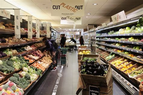 London Supermarket Becomes One Of The First Mainstream Chains To