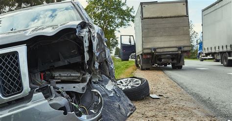 Possible Challenges In A Trucking Accident Settlement And Ways To