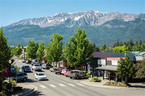 The Remote Oregon Town To Try Next Published 2017 Oregon Mountains