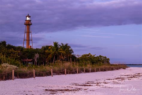 Sunset At The Sanibel Lighthouse Sanibel Island Florida Tom Dills