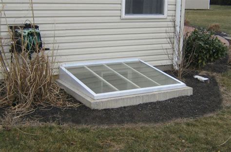 Window well covers prevent rain and snow from collecting in window wells, which can cause water to pool against your foundation and make its way into your home's interior. Window Well Cover Photo Gallery | Steelway Cellar Doors